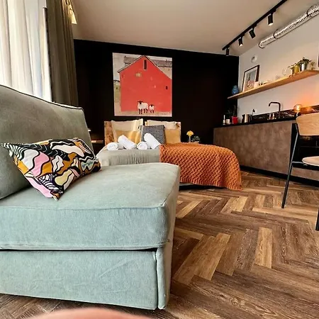 Art & Sunski Z Garazem Podziemnym