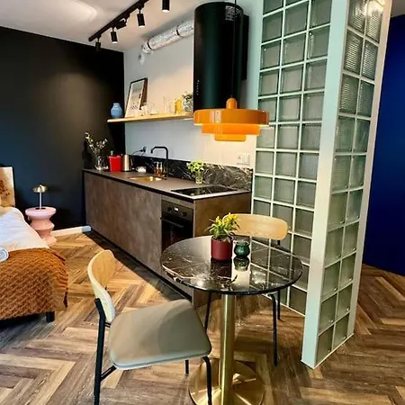 Art & Sunski Z Garazem Podziemnym 公寓 *