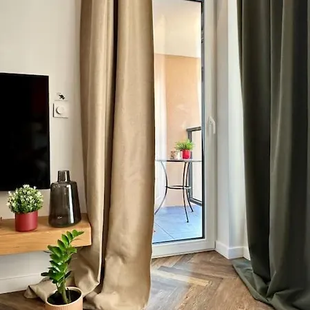 Art & Sunski Z Garazem Podziemnym