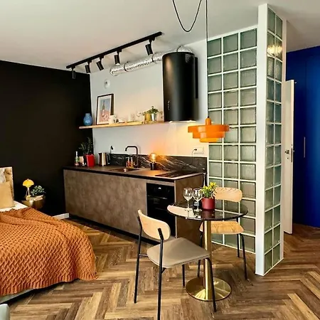 Art & Sunski Z Garazem Podziemnym *