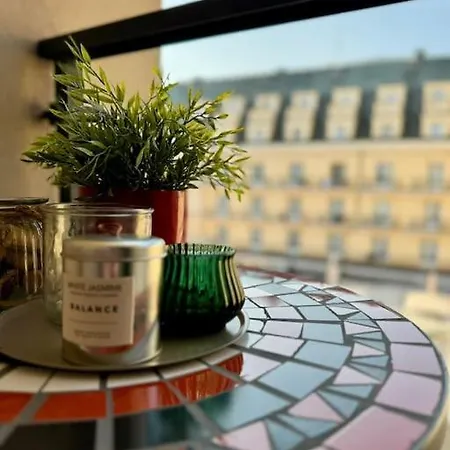 Art & Sunski Z Garazem Podziemnym 克雷尼察