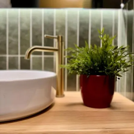 Art & Sunski Z Garazem Podziemnym * 克雷尼察