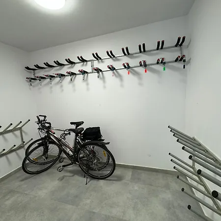 Art & Sunski Z Garazem Podziemnym *